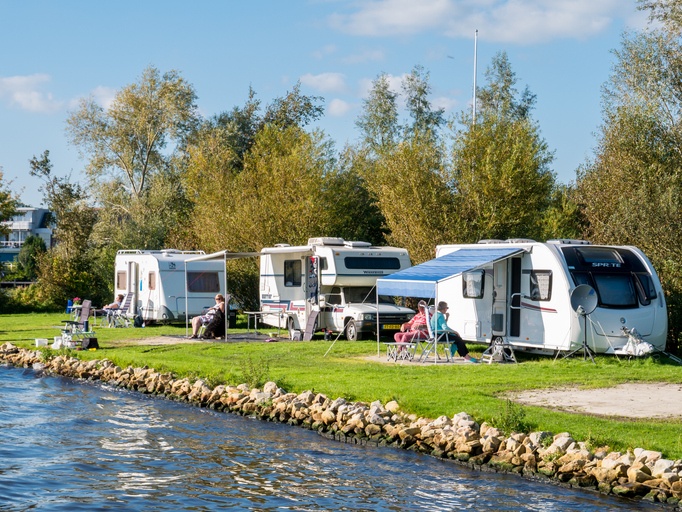 Seniorencampings in Limburg in voorbereiding voor het nieuwe kampeerseizoen